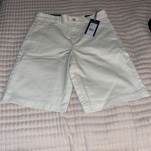 Classic fit club shorts
